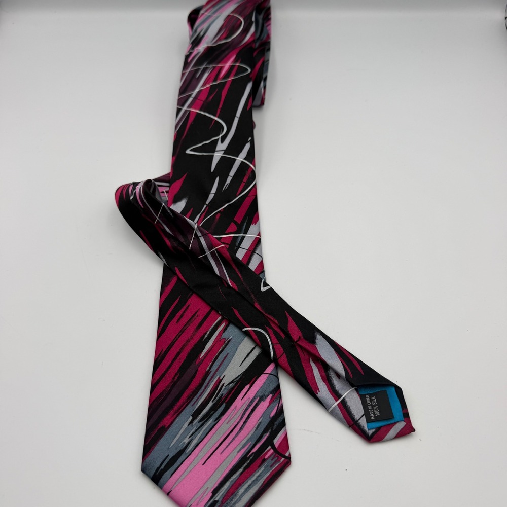 Vintage Garcia California Mission Collection 62 Silk Tie Abstract Pink Black